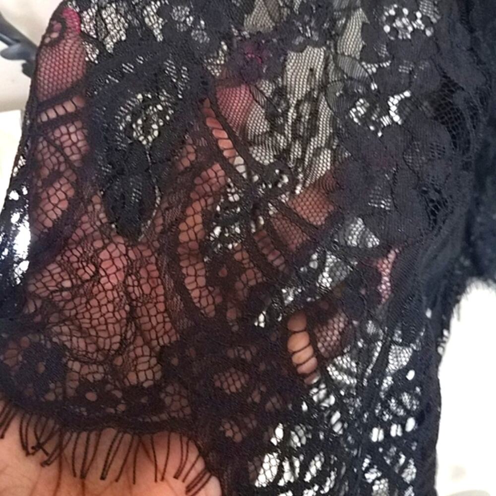 White House Black Market Drama Sleeve Lace Top Size M - Picture 6 of 9